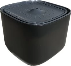 Drinkfontein Voor Huisdieren – Automatische Filter – Stromend Water – 2 Filters Inbegrepen – 3L – Donkergrijs